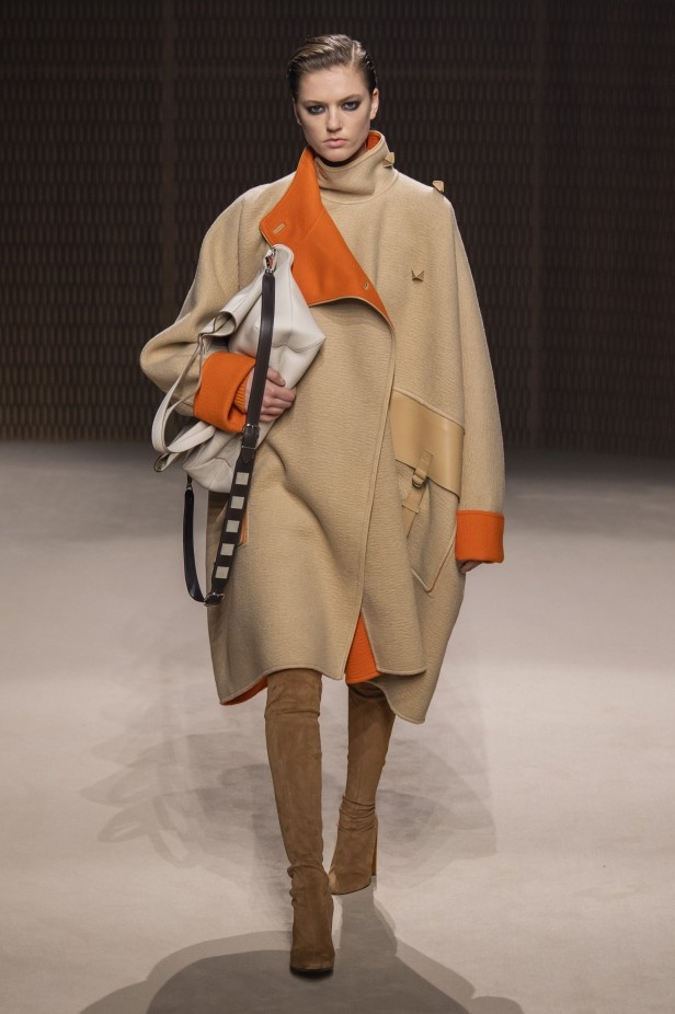 عرض Hermès لخريف وشتاء 2019 في باريس 