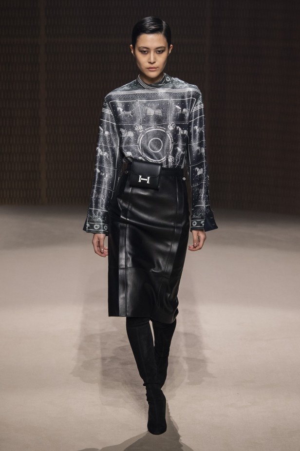 عرض Hermès لخريف وشتاء 2019 في باريس 