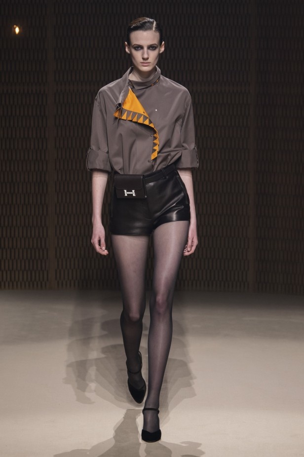 عرض Hermès لخريف وشتاء 2019 في باريس 