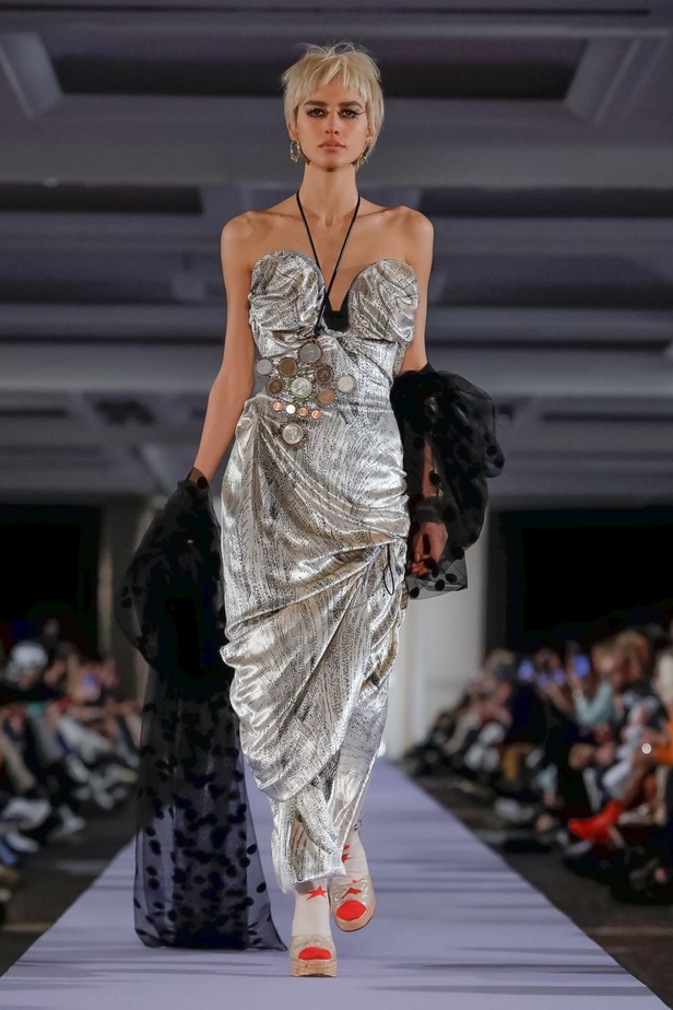 عرض أزياء Vivienne Westwood لخريف وشتاء 2019