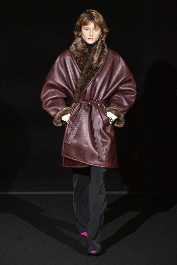 عرض Balenciaga لخريف 2019