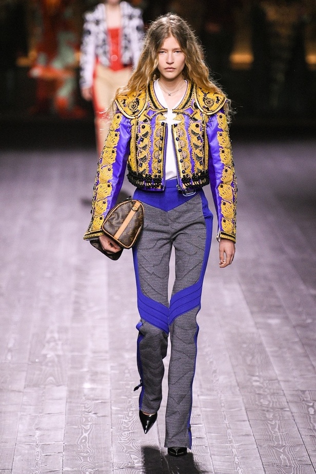 عرض مجموعة Louis Vuitton لموسم خريف وشتاء 2020