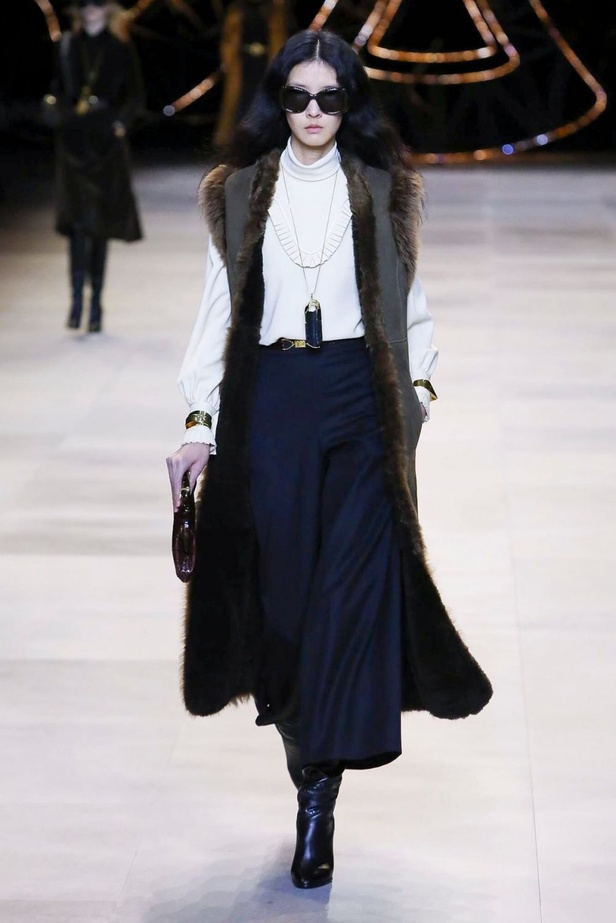 مجموعة الازياء الفاخرة من CELINE لخريف وشتاء 2020-2021