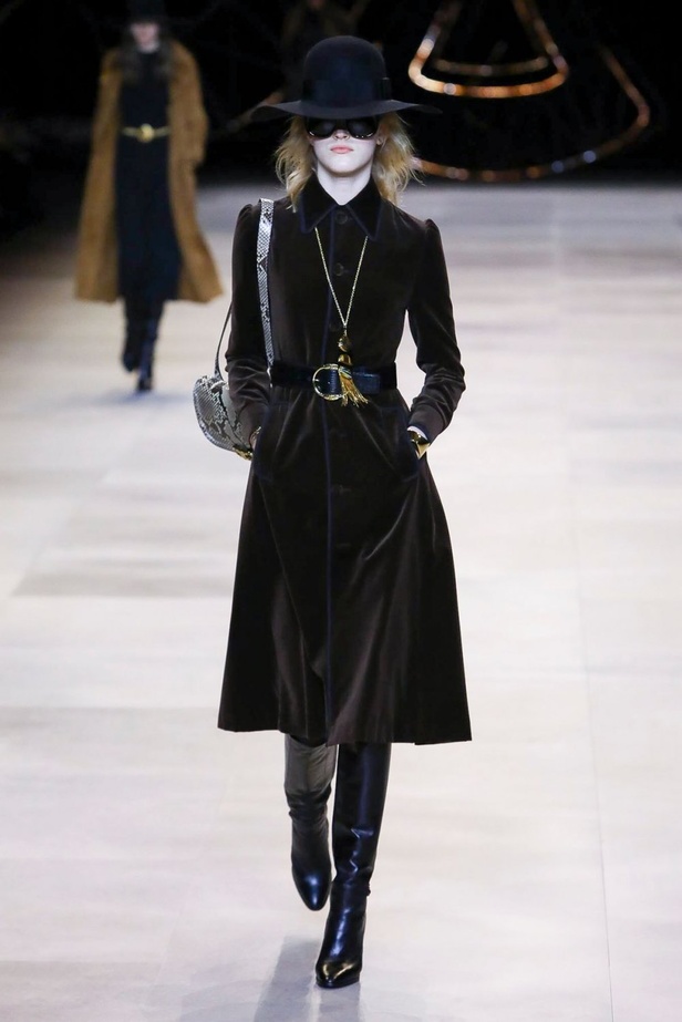 مجموعة الازياء الفاخرة من CELINE لخريف وشتاء 2020-2021