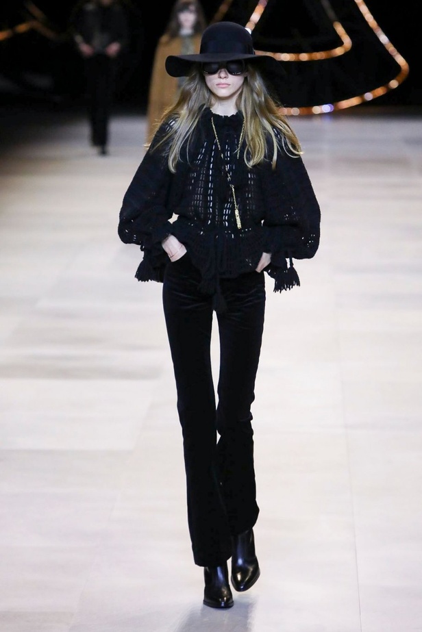 مجموعة الازياء الفاخرة من CELINE لخريف وشتاء 2020-2021