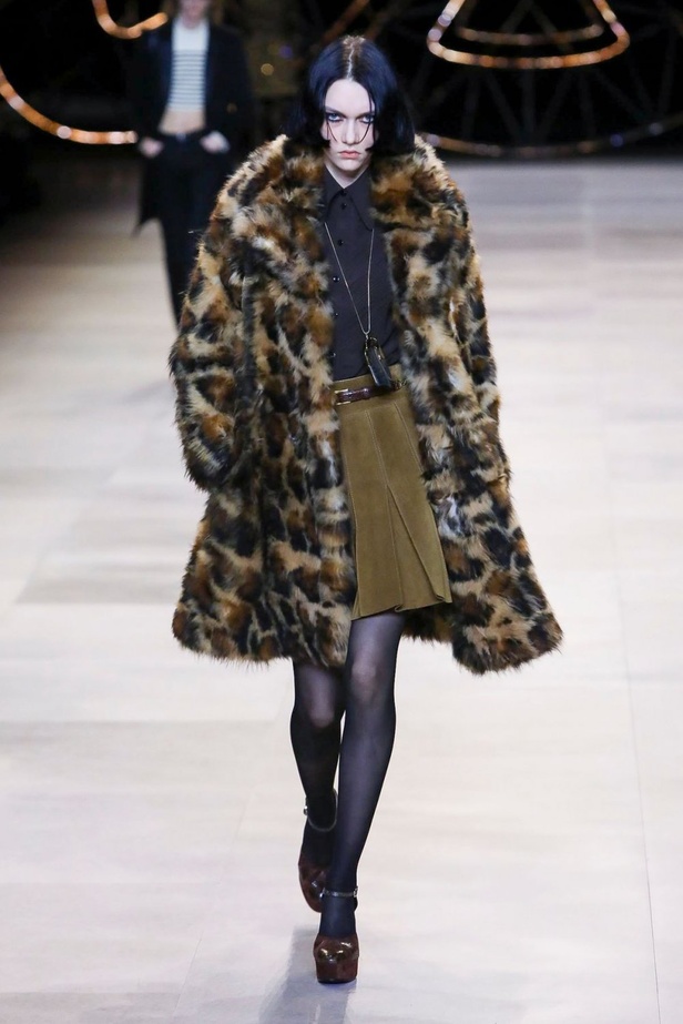 مجموعة الازياء الفاخرة من CELINE لخريف وشتاء 2020-2021