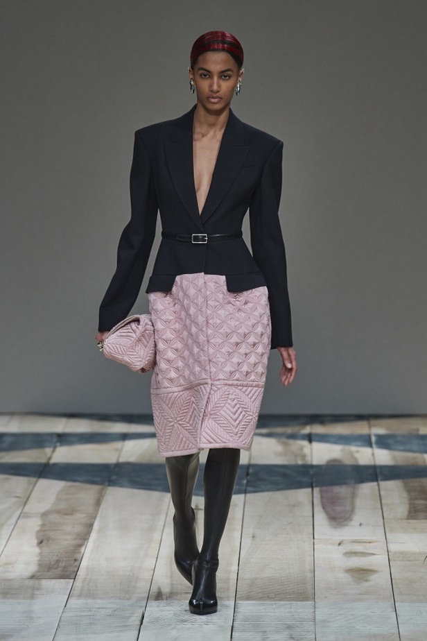 مجموعة ألكسندر ماكوين لخريف وشتاء 2020-2021