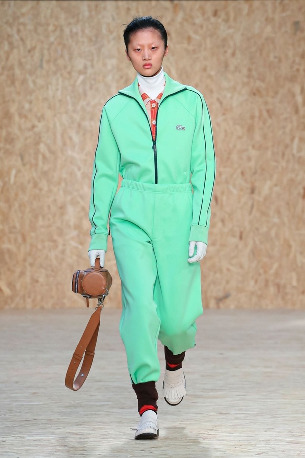 مجموعة الازياء الجاهزة من LACOSTE لخريف وشتاء 2021