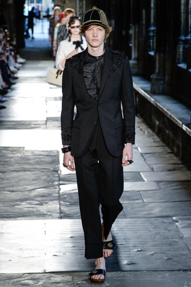 مجموعة "غوتشي" كروز لعام 2017