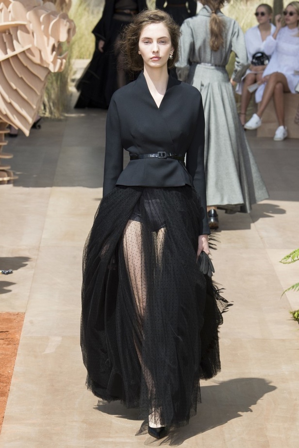 مجموعة ديور للهوت كوتور لموسم خريف وشتاء 2018