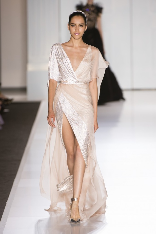 مجموعة Ralph & Russo من الألبسة الفاخرة لخريف وشتاء 2017