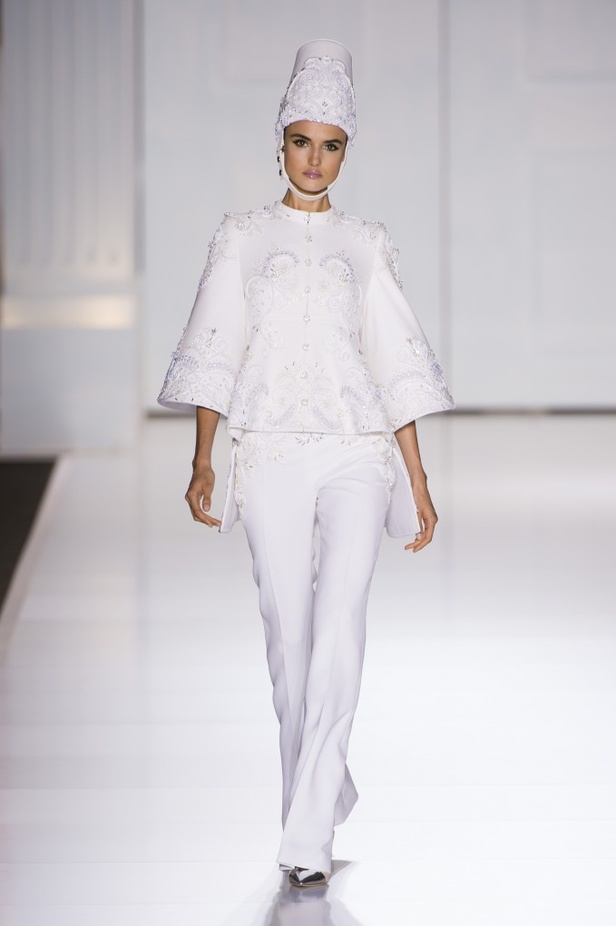 مجموعة Ralph & Russo من الألبسة الفاخرة لخريف وشتاء 2017