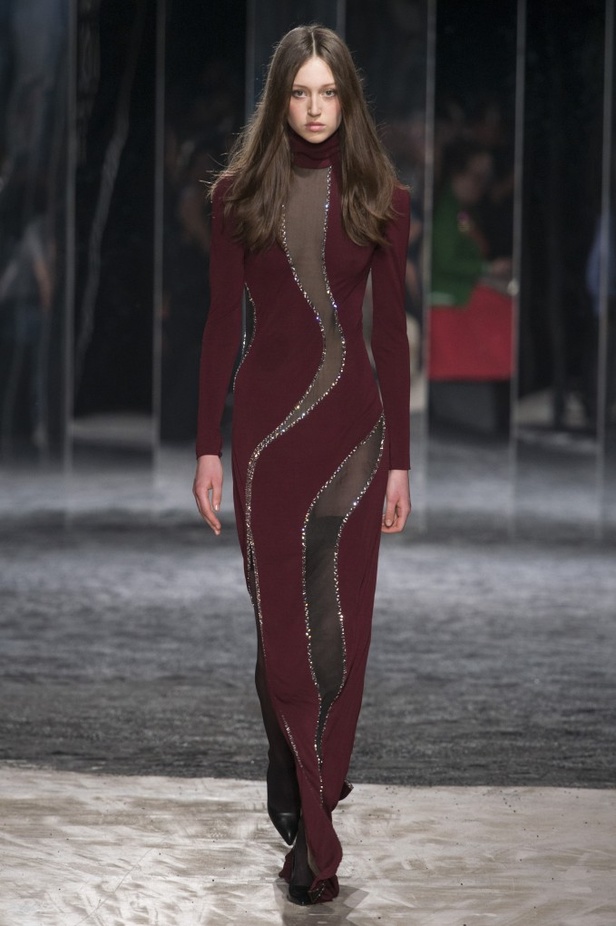 مجموعة Azzaro من الألبسة الفاخرة لخريف وشتاء 2017