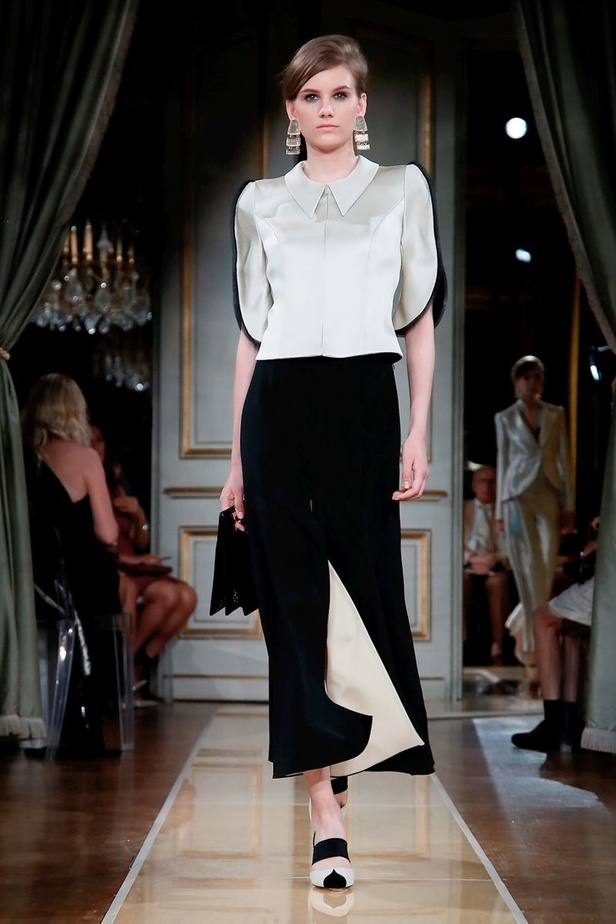 مجموعة Giorgio Armani Prive للأزياء الراقية لخريف 2018 