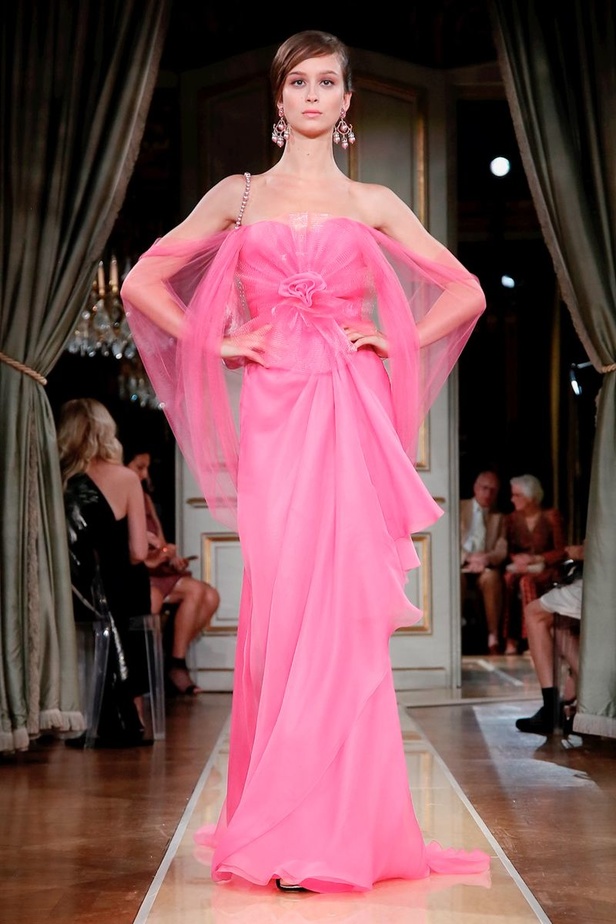 مجموعة Giorgio Armani Prive للأزياء الراقية لخريف 2018 