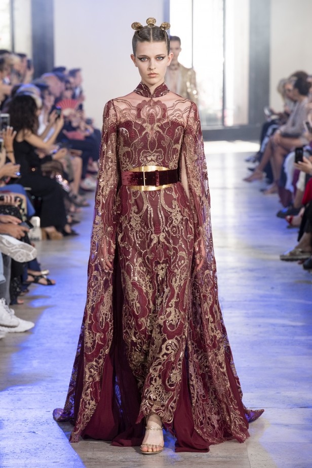 مجموعة إيلي صعب للأزياء الفاخرة لخريف وشتاء 2020 من وحي الصين