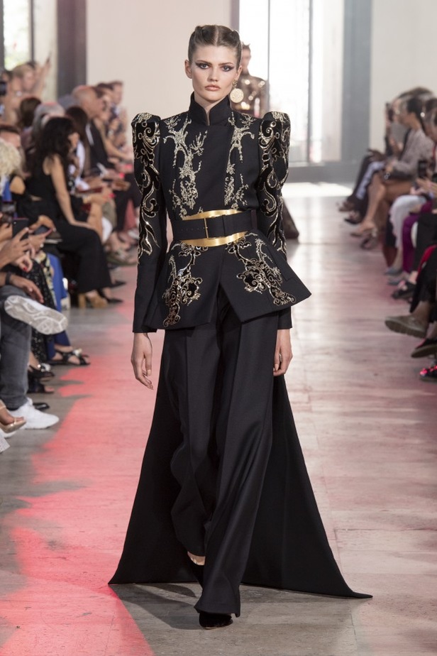 مجموعة إيلي صعب للأزياء الفاخرة لخريف وشتاء 2020 من وحي الصين