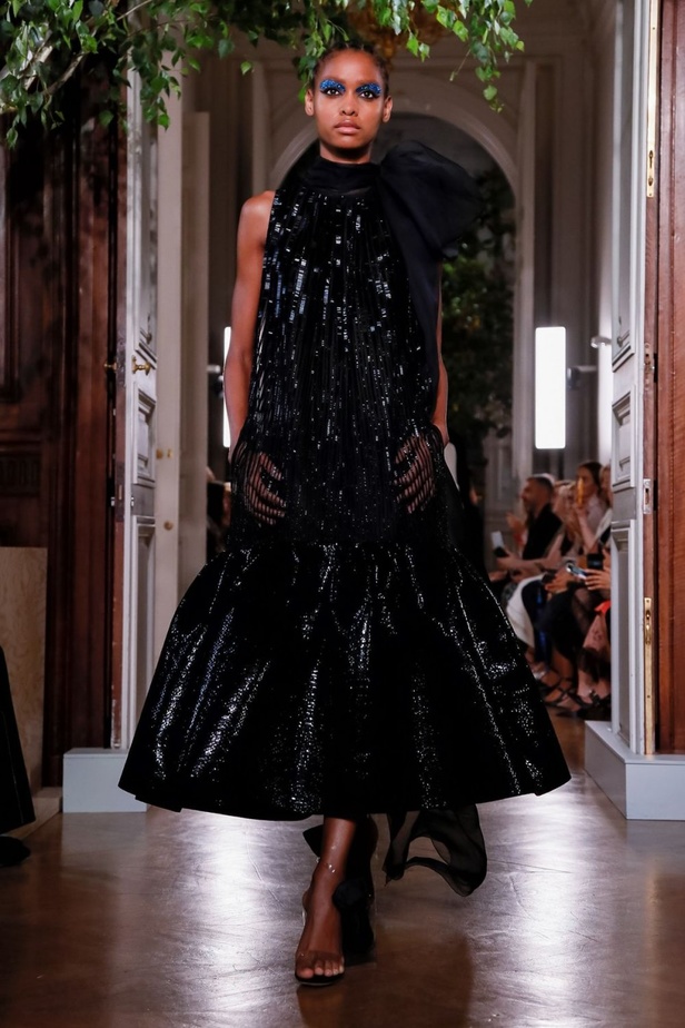 مجموعة فالنتينو للهوت كوتور لموسم خريف وشتاء 2019-2020