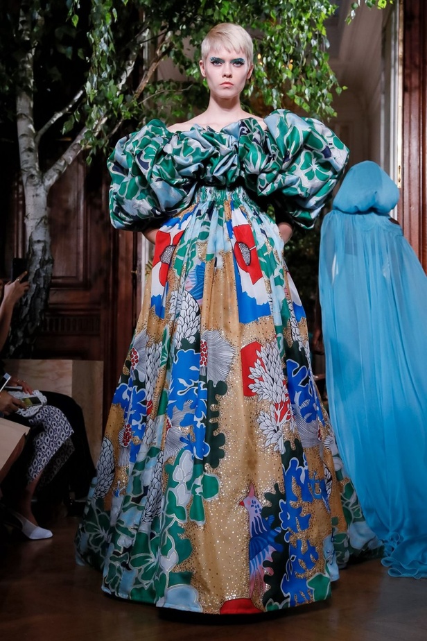 مجموعة فالنتينو للهوت كوتور لموسم خريف وشتاء 2019-2020