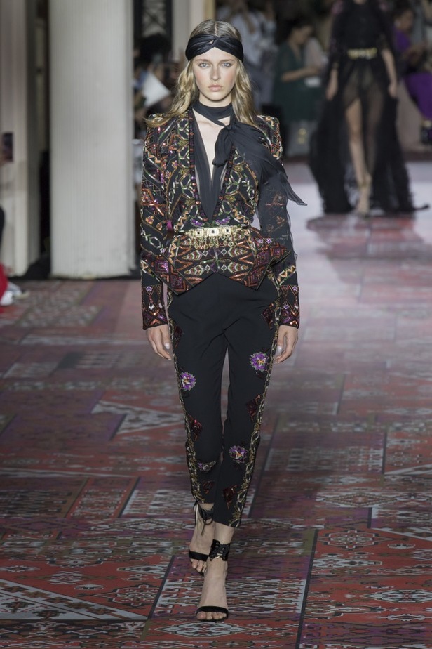 مجموعة زهير مراد لخريف 2019... عودة إلى السبعينيات في شمال أفريقيا