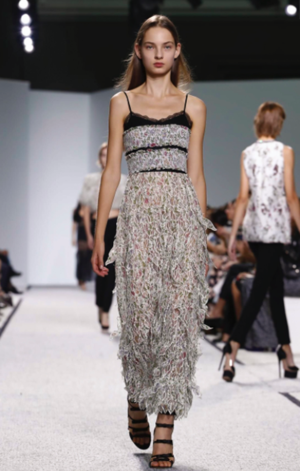 مجموعة Giambattista Valli لربيع وصيف ٢٠١٧ !