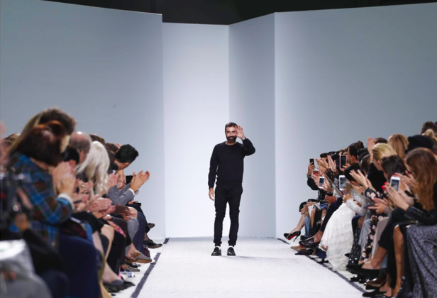 مجموعة Giambattista Valli لربيع وصيف ٢٠١٧ !