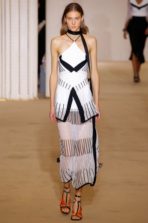 مجموعة رولان موريه لموسم ربيع وصيف 2017