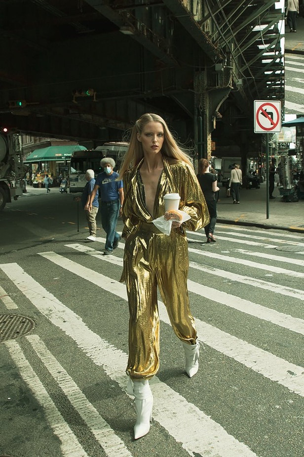 مجموعة Alexandre Vauthier لموسم ربيع وصيف 2021