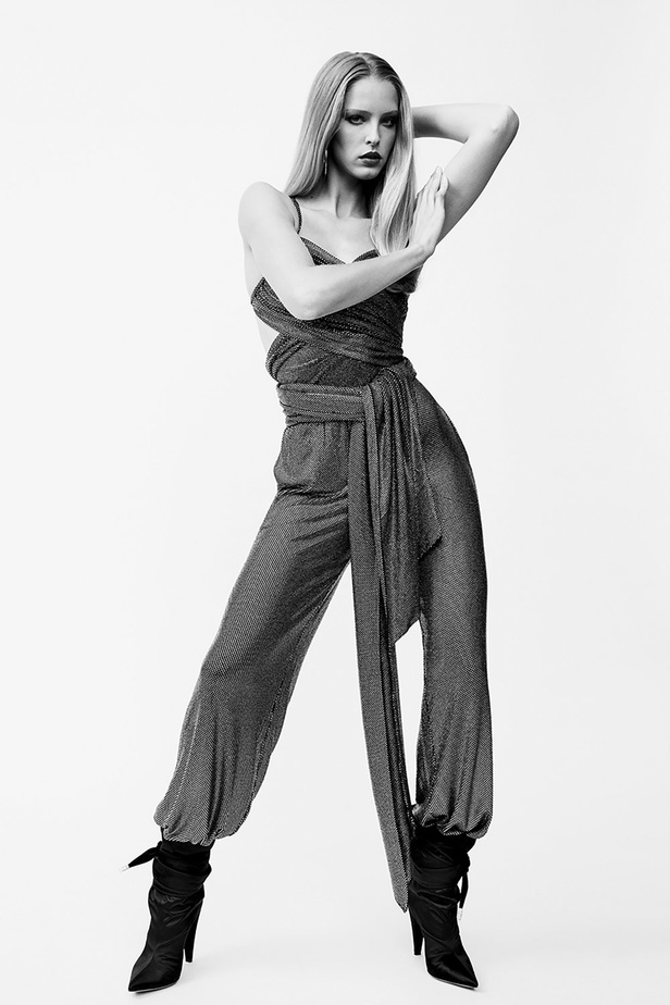 مجموعة Alexandre Vauthier لموسم ربيع وصيف 2021