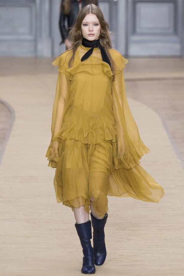 عرض Chloé لخريف وشتاء 2016-2017