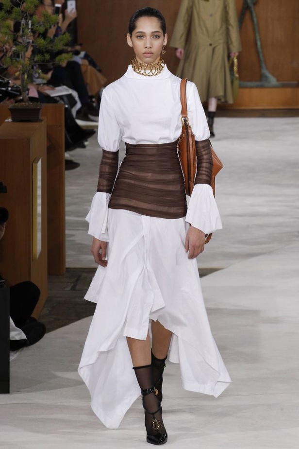 مجموعة Loewe لخريف وشتاء 2016-2017