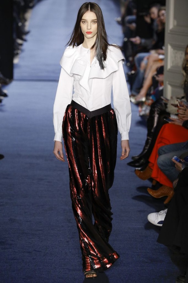 عرض اليكسي مابيل لخريف وشتاء 2016-2017