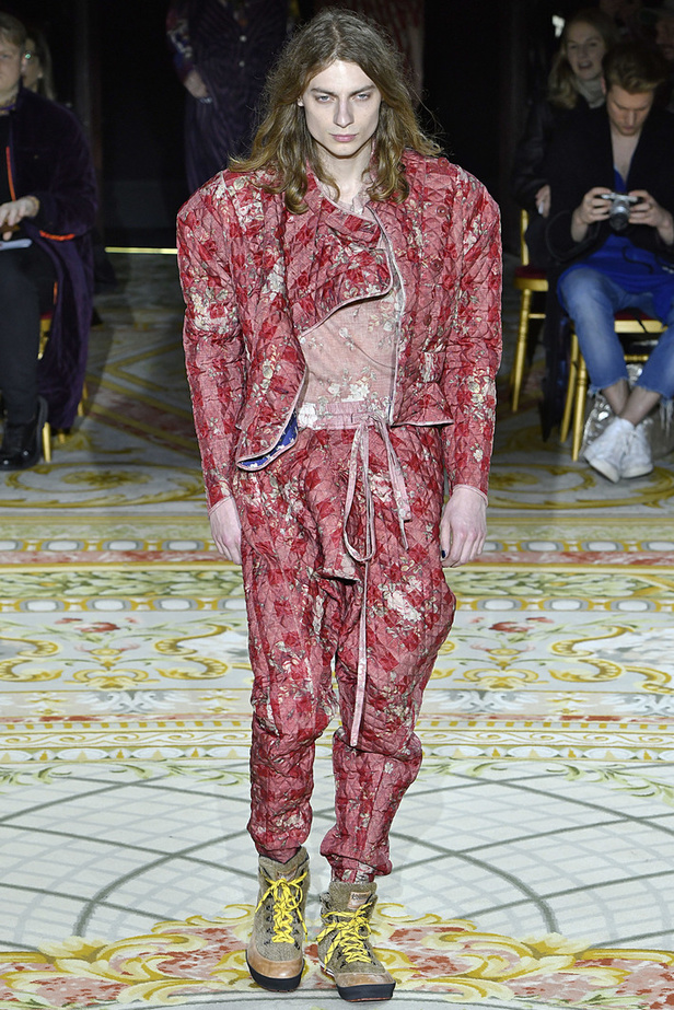 مجموعة فيفيان ويستوود للألبسة الجاهزة لخريف و شتاء 2017