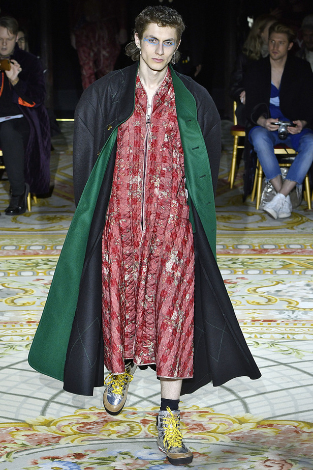 مجموعة فيفيان ويستوود للألبسة الجاهزة لخريف و شتاء 2017