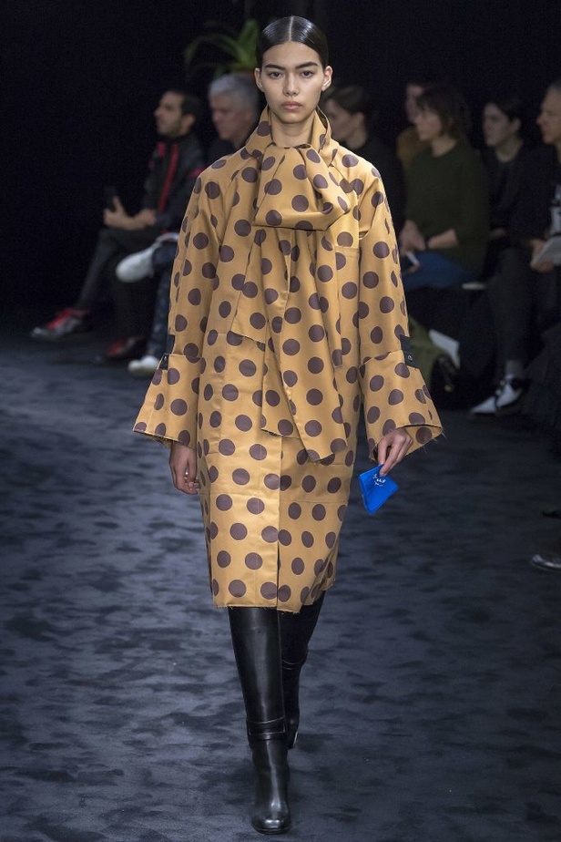 مجموعة لويفي Loewe لخريف وشتاء 2017