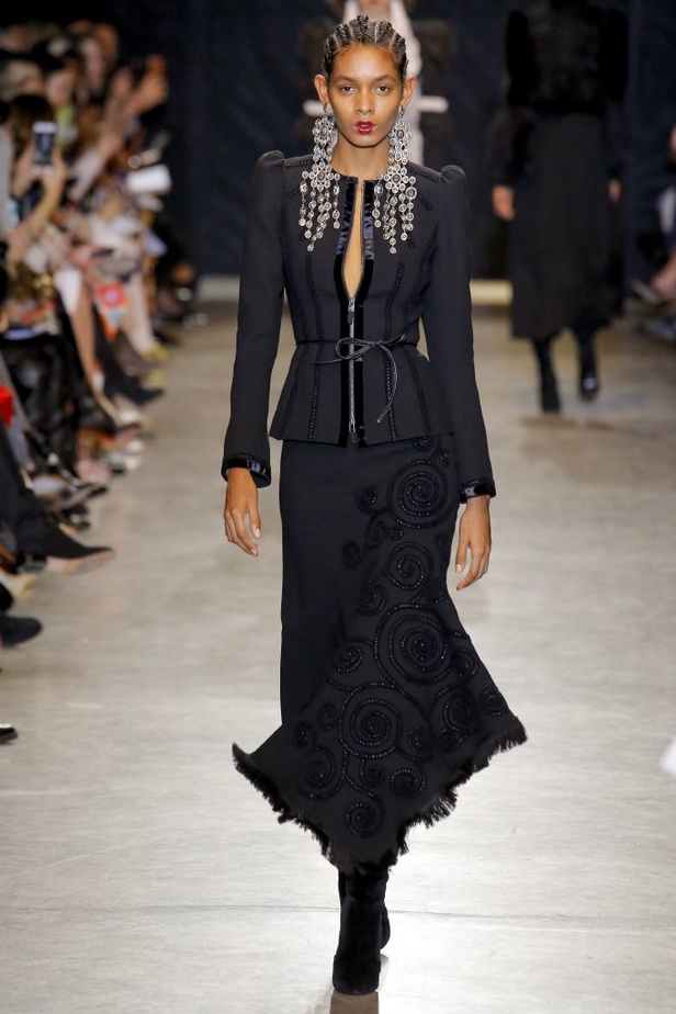  مجموعة Andrew Gn لخريف وشتاء ٢٠١٧!