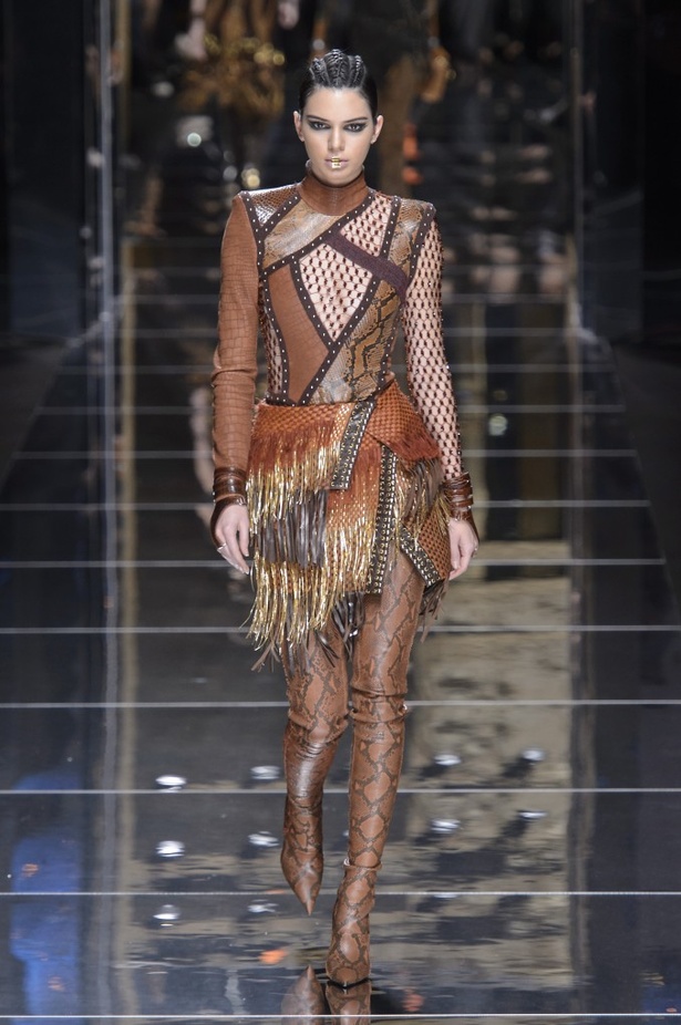 مجموعةBalmain  لخريف وشتاء 2017