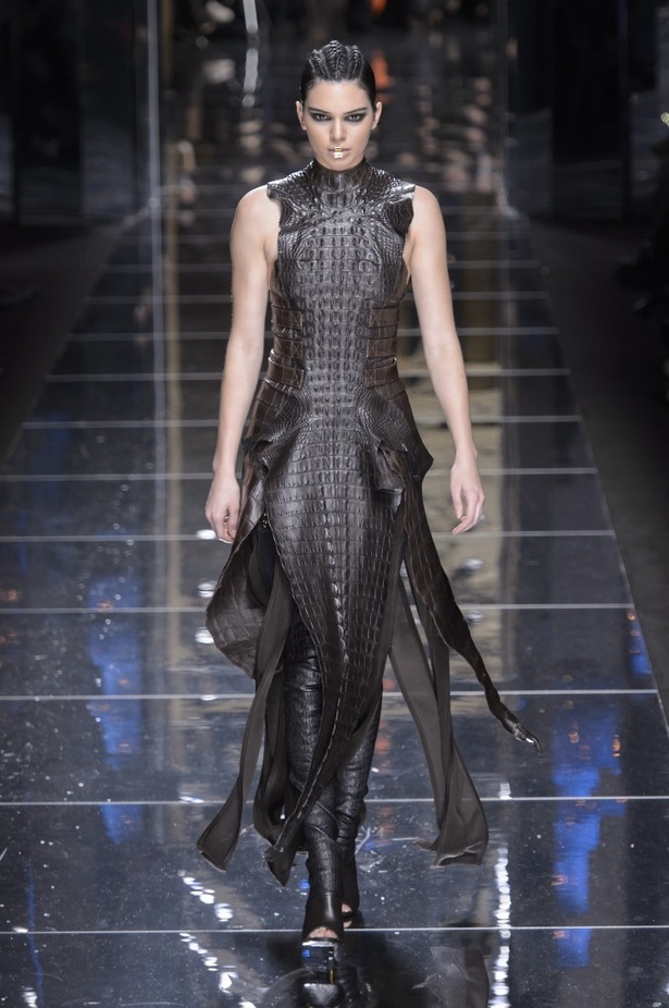 مجموعةBalmain  لخريف وشتاء 2017