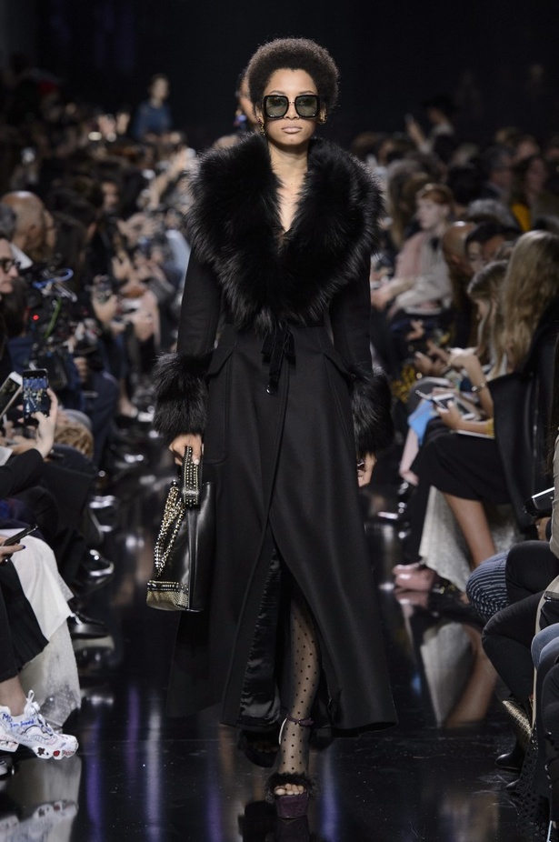 مجموعة إيلي صعب لخريف وشتاء 2017