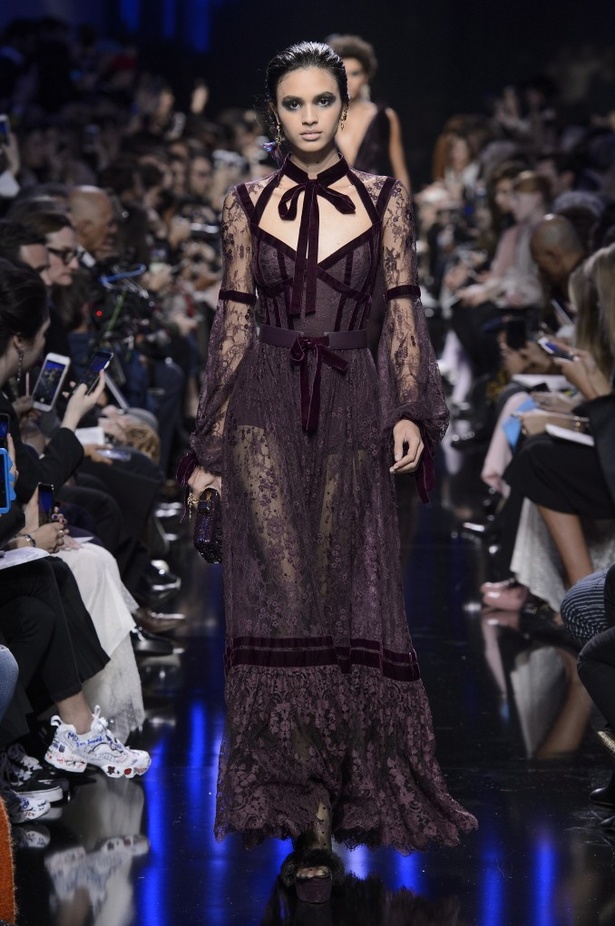 مجموعة إيلي صعب لخريف وشتاء 2017