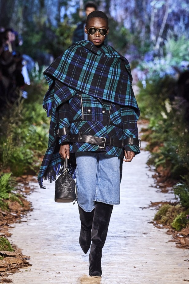 مجموعة "رالف أند روسو" Ralph & Russo لخريف وشتاء 2020 - 2021 