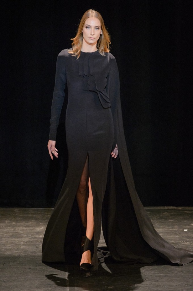 مجموعة Stephane Rolland  للألبسة الفاخرة في باريس