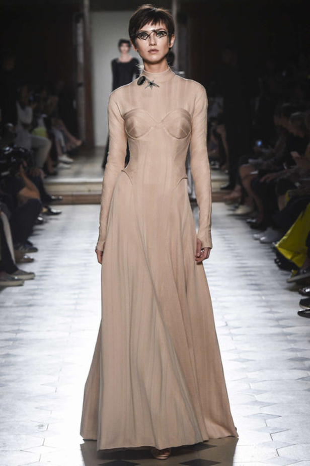 مجموعة جوليان فورنييه للهوت كوتور لموسم خريف وشتاء 2018