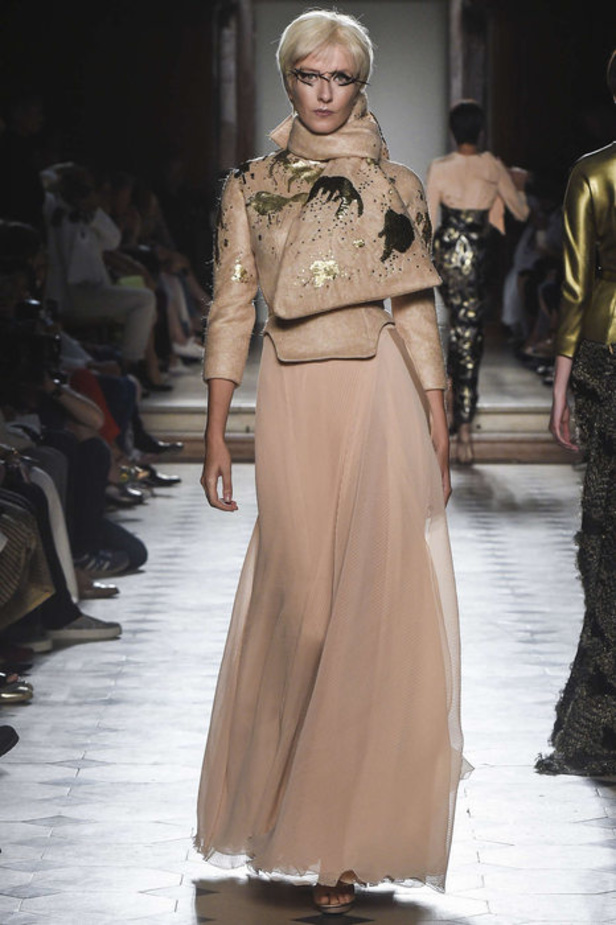 مجموعة جوليان فورنييه للهوت كوتور لموسم خريف وشتاء 2018