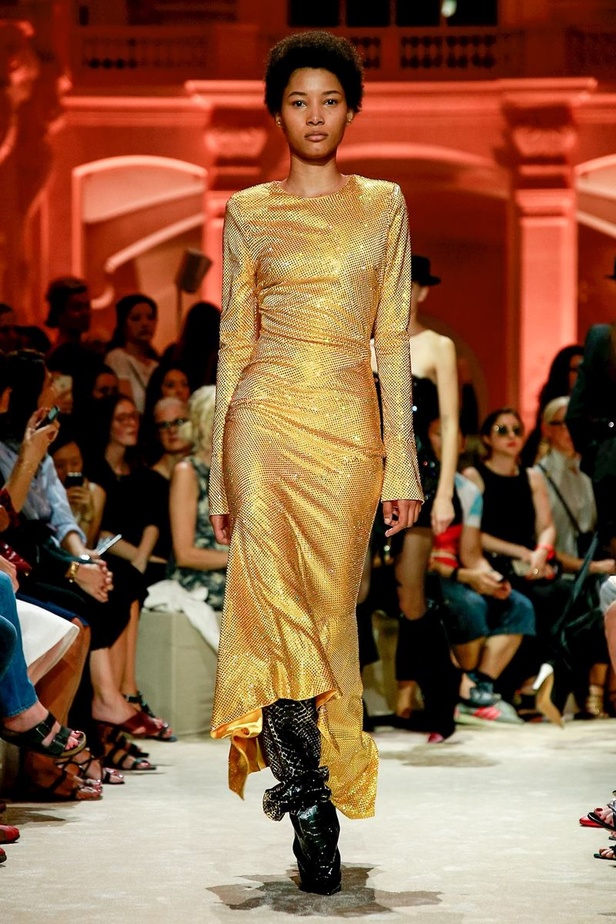 مجموعة ألكسندر فوتييه لخريف وشتاء 2018-2019 