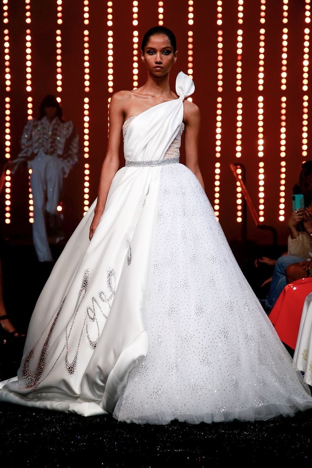 مجموعة فيكتور أند رولف لخريف وشتاء 2018-2019 