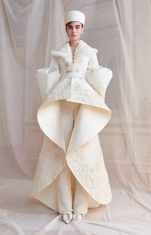 مجموعة Ashi Studio لخريف وشتاء 2018