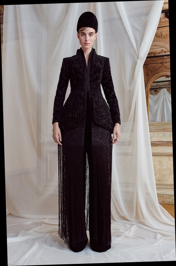 مجموعة Ashi Studio لخريف وشتاء 2018