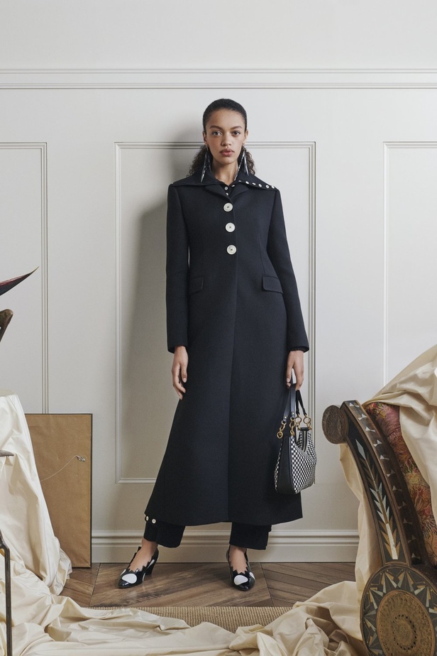 مجموعة Tory Burch ريزورت 2022 تلبي الاحتياجات لإطلالة عملية في كل يوم