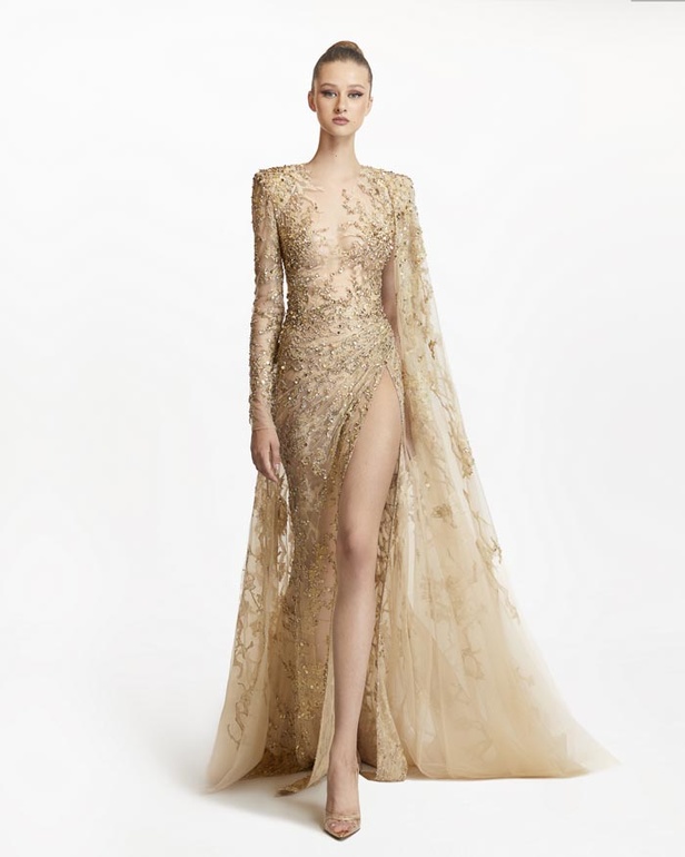 تفاصيل مبهرة في مجموعة طوني ورد من الهوت كوتور لخريف وشتاء 2021 - 2022